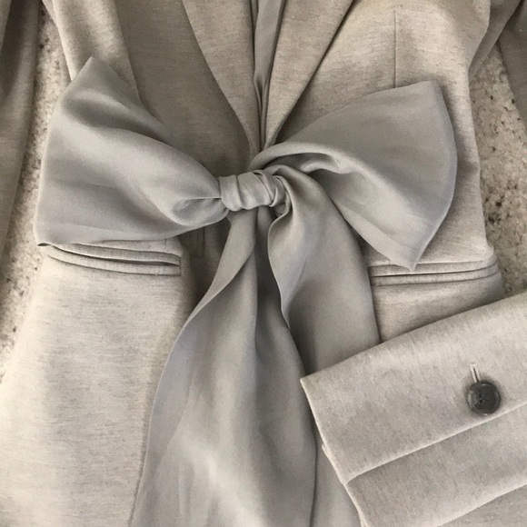 🌟3X🌟HP Elizabeth and James Blazer With Silk Tie - Picture 3 of 8